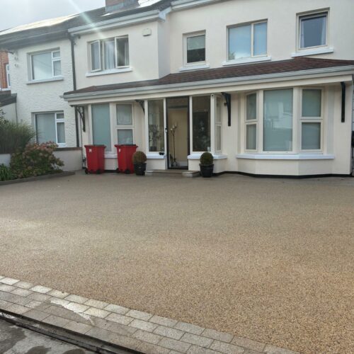 Resin Bound Driveway with Cobblestone Border in Drumcondra, Dublin