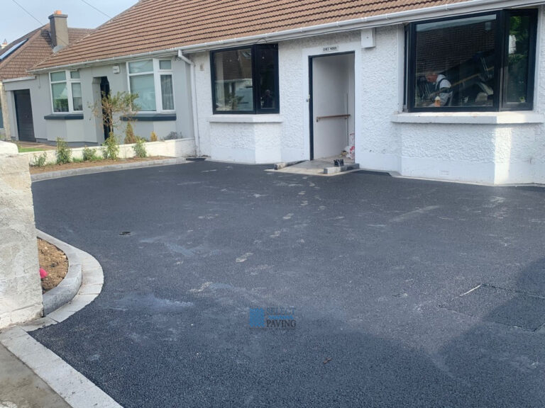 Asphalt Driveway with Silver Granite Borderline in Rathfarnham, Dublin