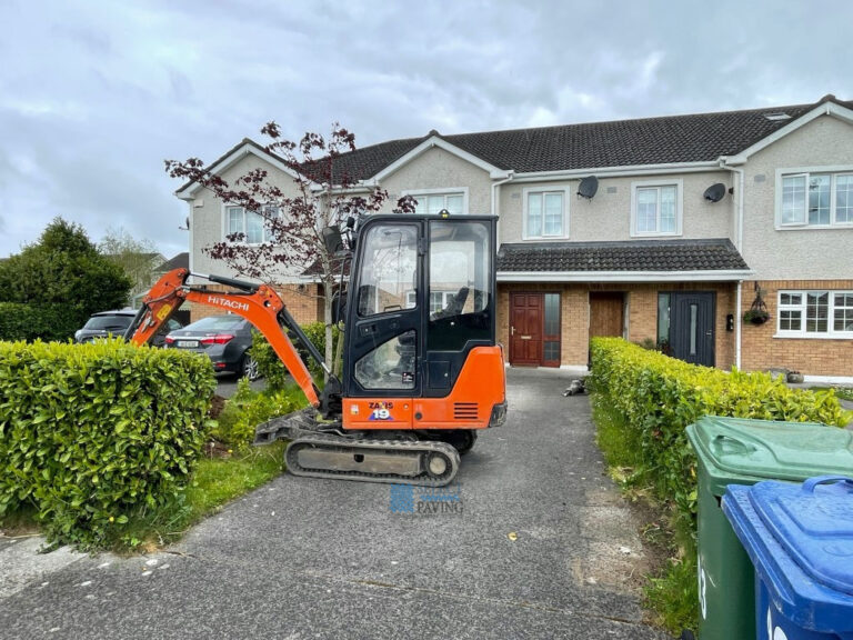 Driveway with Charcoal Grey Corrib Paving in Tullamore, Co. Offaly