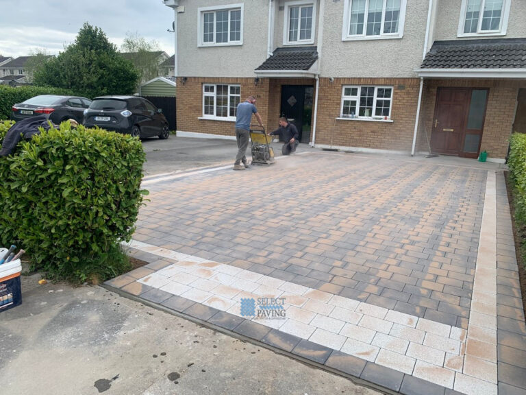 Driveway with Charcoal Grey Corrib Paving in Tullamore, Co. Offaly