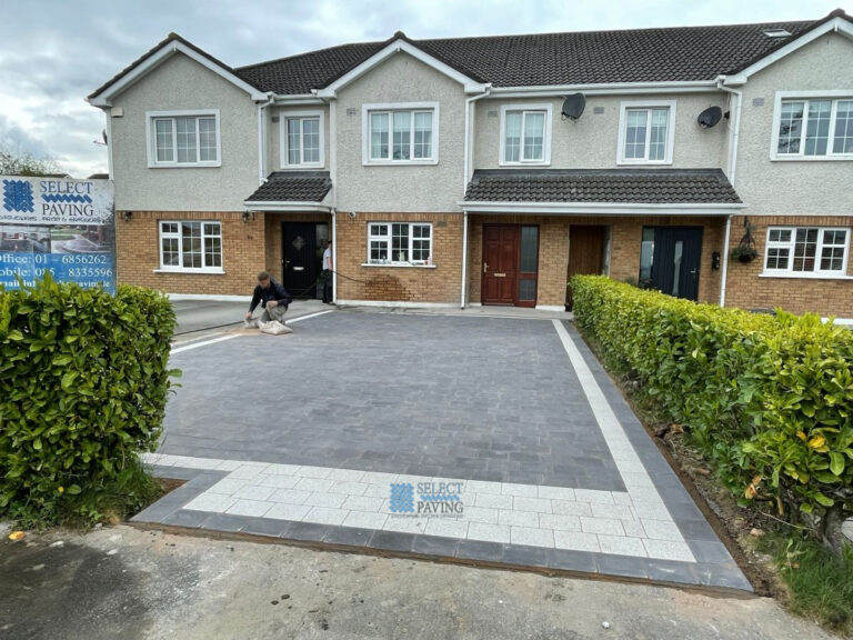 Driveway with Charcoal Grey Corrib Paving in Tullamore, Co. Offaly