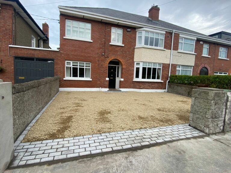 Gravel Driveway with Granite Paved Apron and Border in Terenure, Dublin