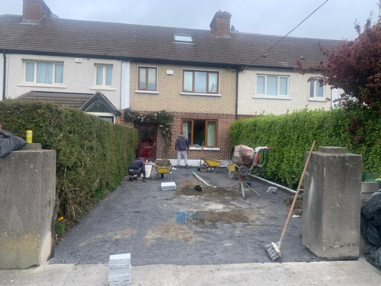 Gravelled Driveway with Granite Pathway and Borderline in Clontarf, Dublin