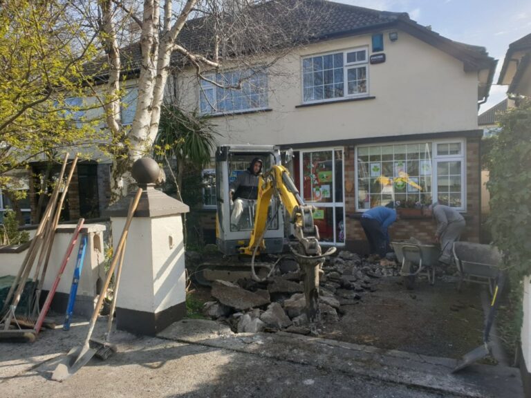 Asphalt Driveway with Buff Granite Cobbles in Dundrum, Dublin