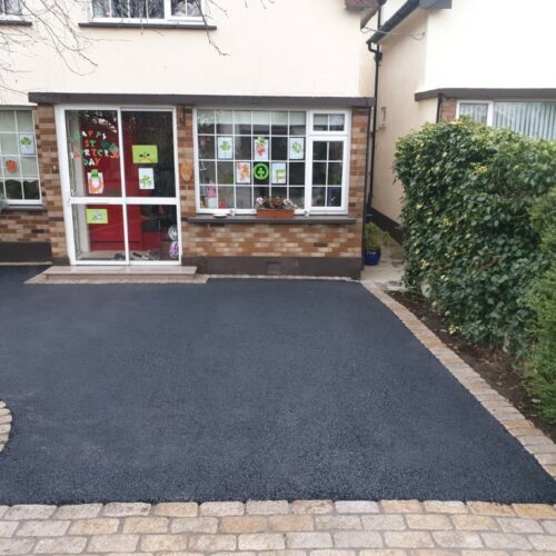 Asphalt Driveway with Buff Granite Cobbles in Dundrum, Dublin