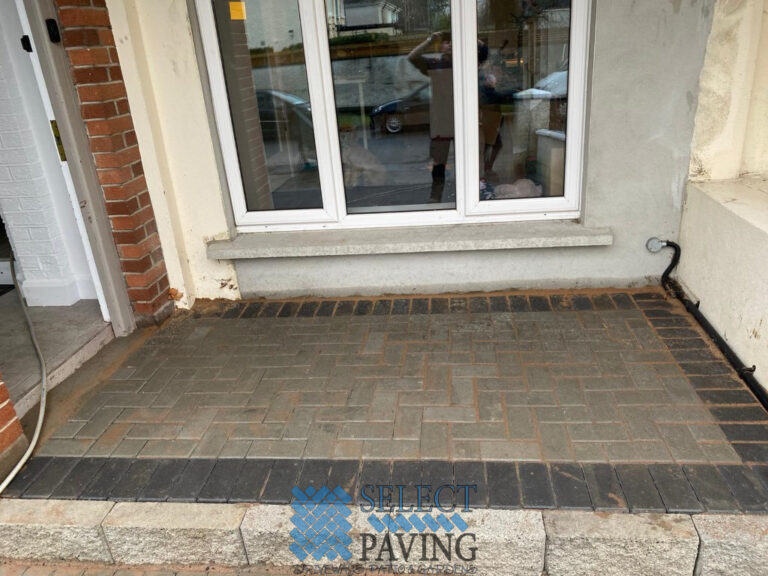 Asphalt Driveway with Cobblestone Borderline in Beaumont, Dublin