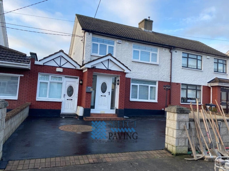 Ballylusk Gravel Driveway with Cobblestone Pathway in Coolock, Dublin