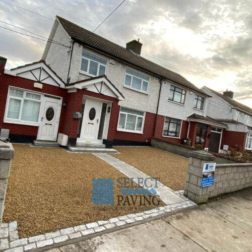 Ballylusk Gravel Driveway with Cobblestone Pathway in Coolock, Dublin