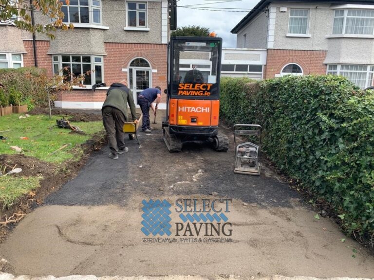 Gold Gravel Driveway with Cobblestone Borderline in Blanchardstown, Dublin