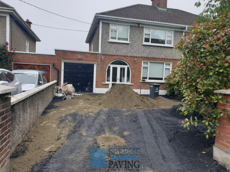 Gravel Driveway with Buff Granite Cobbles in Glasnevin, Dublin