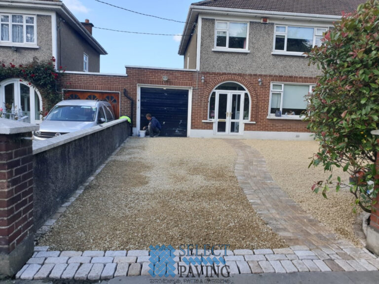 Gravel Driveway with Buff Granite Cobbles in Glasnevin, Dublin