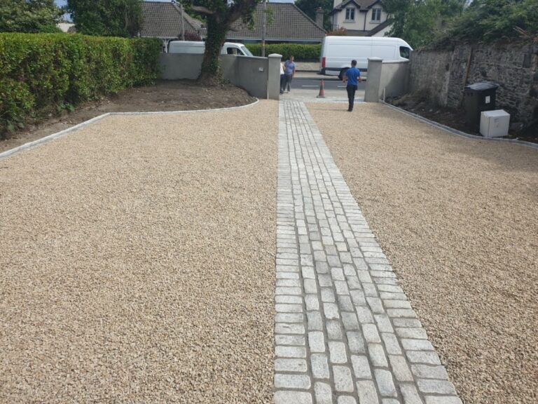 Gravel Driveway with Cobbled Pathway and Apron in Templeogue, Dublin