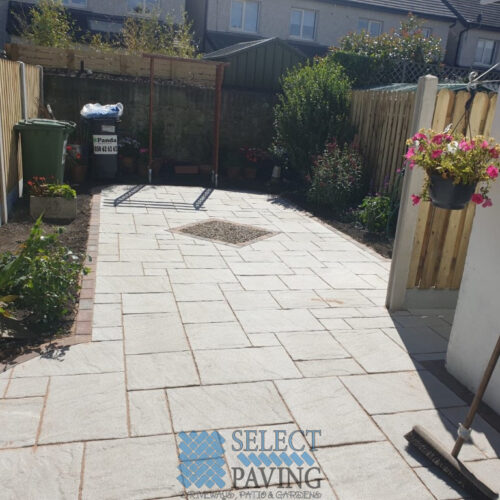 Patio with Belvedere Flags and Cobblestone Border in Rathfarnham, Dublin