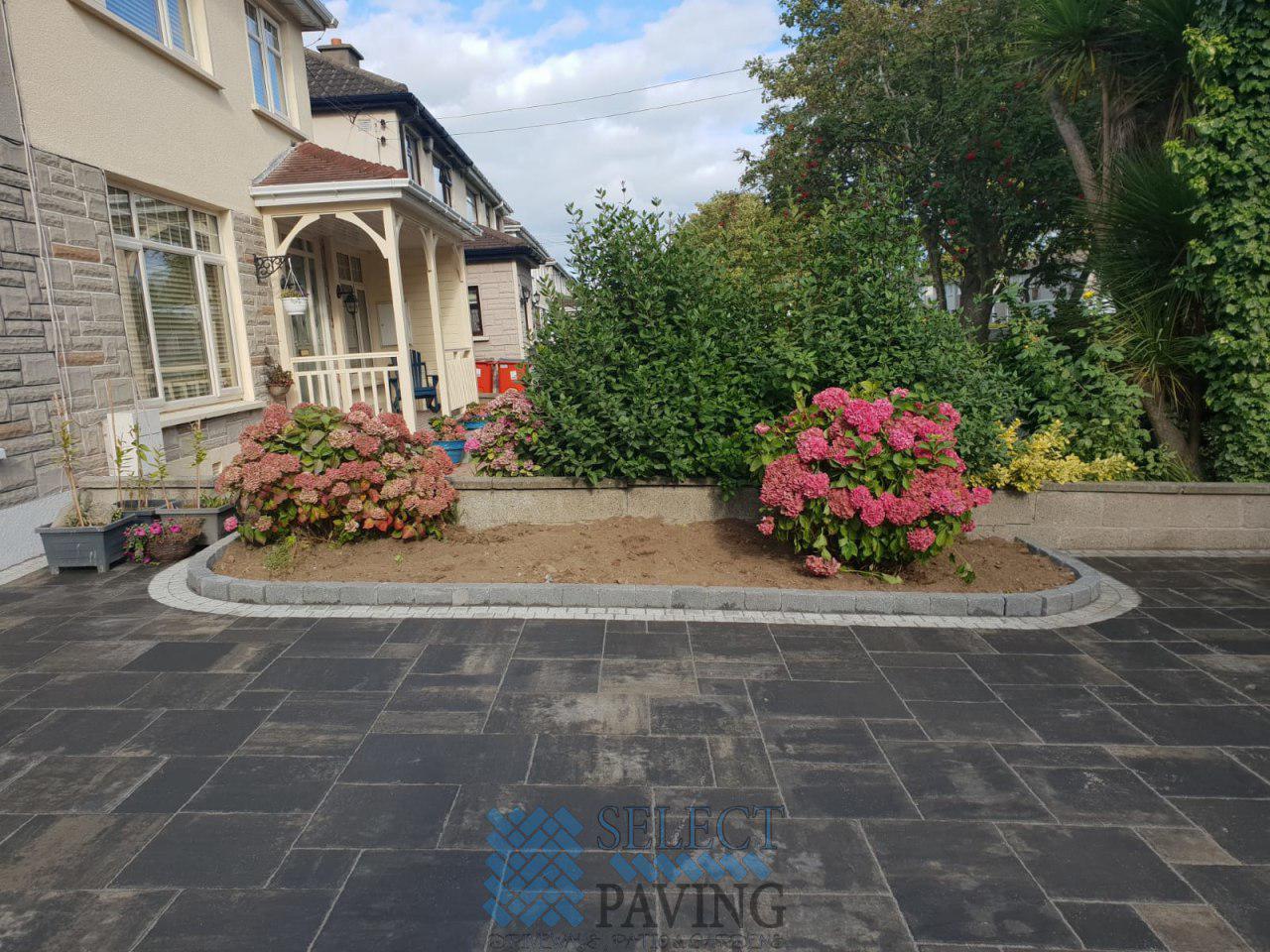 New Driveway WIth Belvedere Flagstone Select Paving